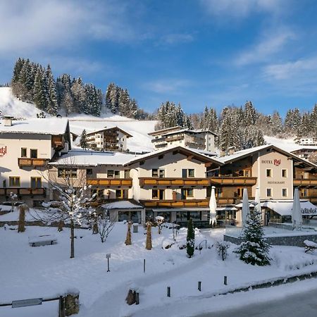 Hotel Platzl Ауфах Екстериор снимка