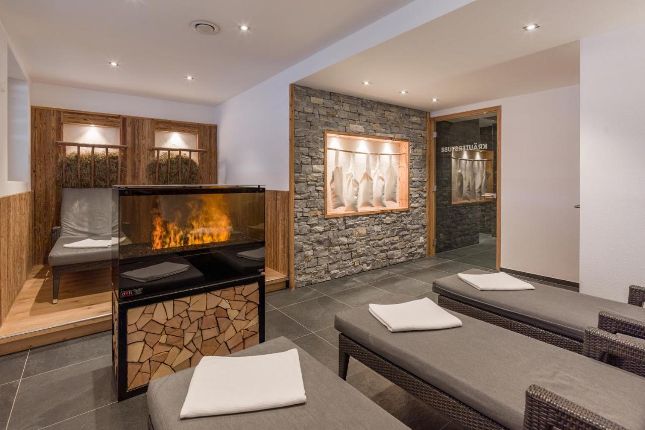 Hotel Platzl Ауфах Екстериор снимка